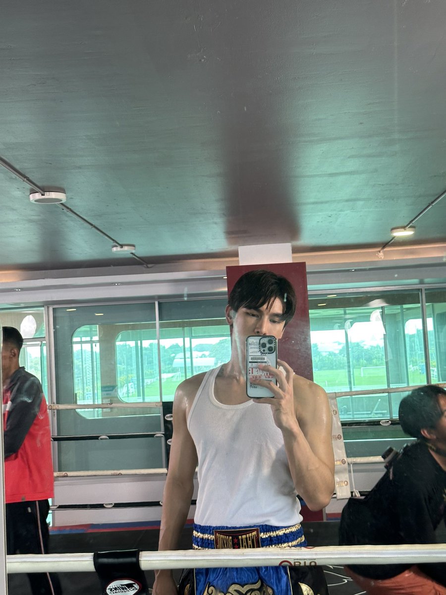 mewsuppasit tweet media