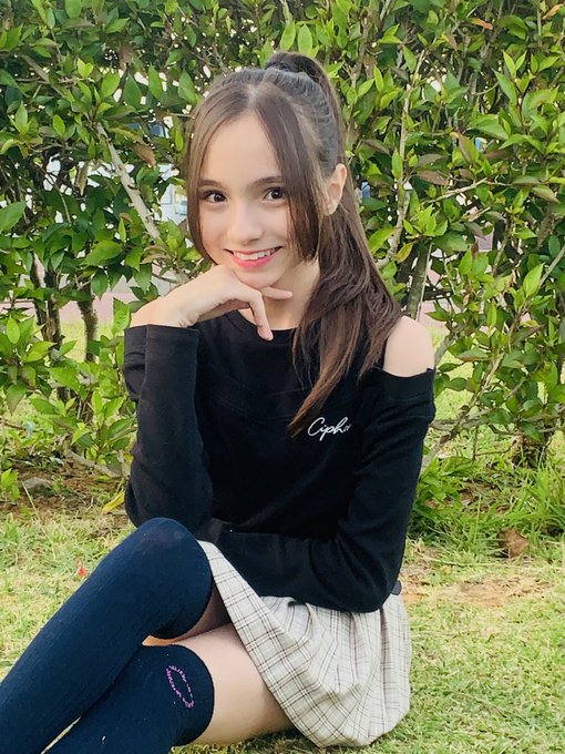 Twitterのコスプレ画像12