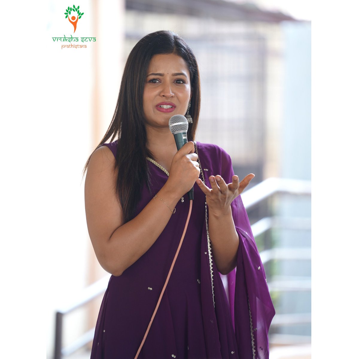 VSP_Trust's tweet photo. 🌼 "ವೃಕ್ಷ ಸೇವಾ ಪ್ರತಿಷ್ಠಾನ " ��್ರಸ್ಟ್ ನ ವಾರ್ಷಿಕೋತ್ಸವ ಮತ್ತು "ವೃಕ್ಷ-ಶಿಕ್ಷ" ಅಭಿಯಾನದ ಉದ್ಘಾಟನಾ ಸಮಾರಂಭದ ಅಧ್ಭುತ ಕ್ಷಣಗಳು. 💝💐
.
.
"ವೃಕ್ಷ-ಶಿಕ್ಷ" ಎಂಬುದು ಶಾಲಾ ಮಕ್ಕಳಲ್ಲಿನ ಕೌಶಲ್ಯವನ್ನು ಗುರುತಿಸಿ ಅವರ ಆಸಕ್ತಿಯ ಕ್ಷೇತ್ರದಲ್ಲಿ ( ಕರಾಟೆ, ಸಂಗೀತ, ನೃತ್ಯ, ಚಿತ್ರಕಲೆ ಹಾಗು ಇತ್ಯಾದಿ) 
೧/೩
#VrukshaSevaPrathistna https://t.co/FSpkwjWynx