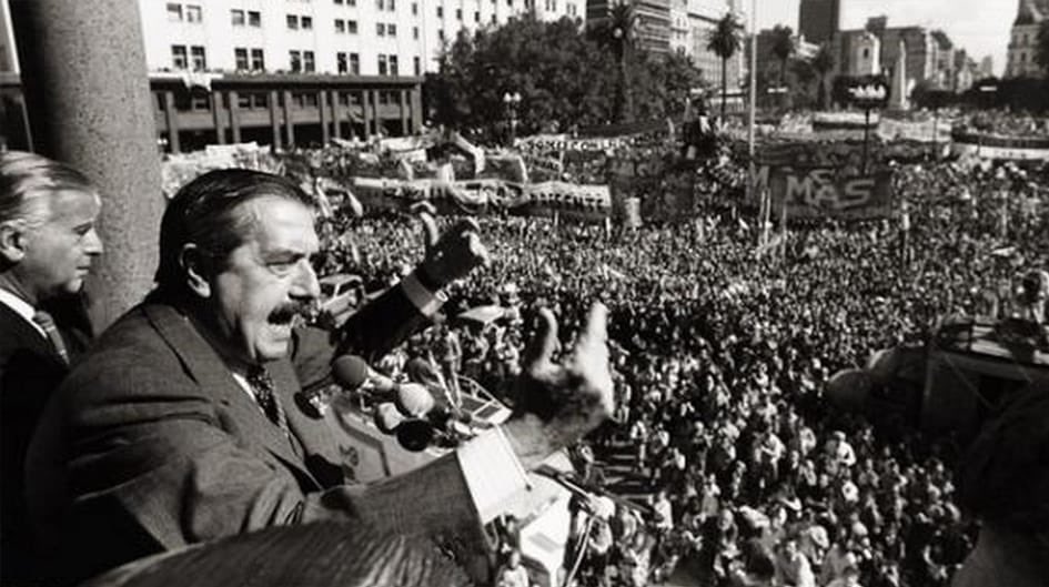 🇦🇷 40 años de Democracia. 40 años de lucha. 

Hoy se cumplen 40 años de aquel día en que Raúl Alfonsín fue elegido presidente tras siete años y meses de dictadura militar.