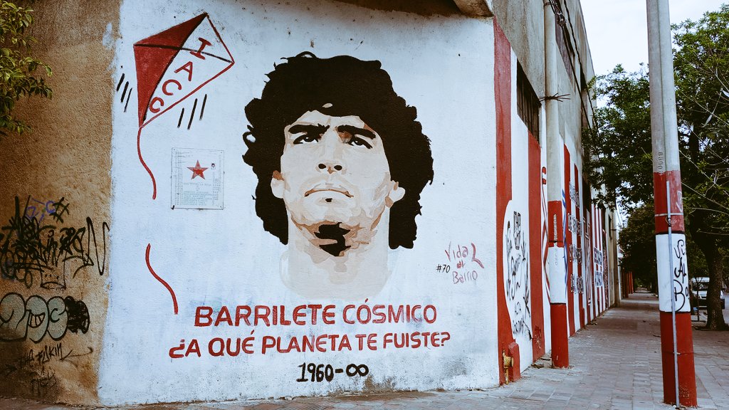 Tanta gloria, tanto fútbol ⚽

#DiegoEterno 🔟♥️