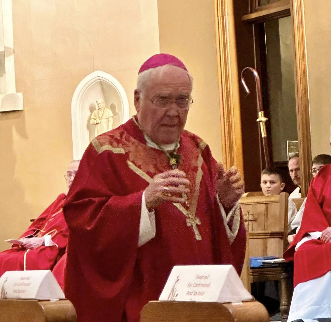LayDob's tweet photo. While @BuffaloDiocese pays tens of thousand$ to keep media outlets from accessing documents that detail what bishops like Malone did to contribute to clergy sexual abuse crisis…Bishop Fisher sends Malone to preach to a Confirmation class about … what? @TheBuffaloNews https://t.co/kJijj62Bfw