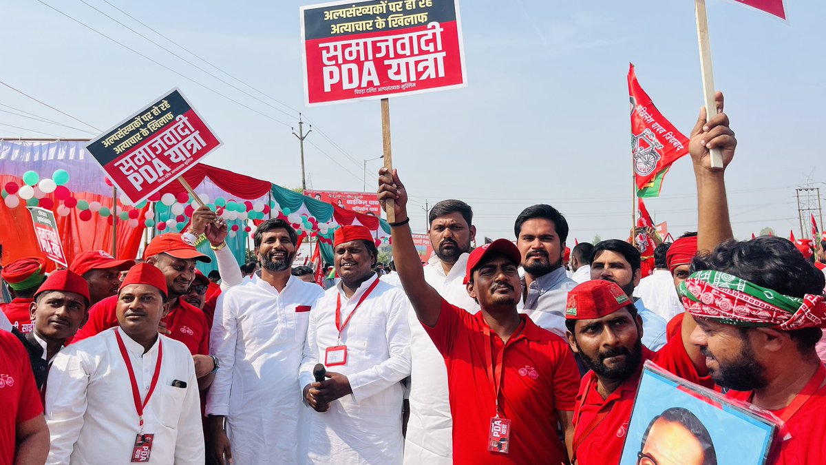 ManojSinghKAKA's tweet photo. 5000 किलोमीटर लोकतांत्रिक यात्राओं से समाजवादी साथियों ने साबित किया है, कि इस तानाशाही दौर मे लोकशाही के रक्षा लिए माननीय Akhilesh Yadav जी मानने वाली जमात चुप नहीं बैठेंगी 
भाई अभिषेक यादव के भगीरथ प्रयास को और उनके साथ में चल हौसला बुलंद सभी साथियों का हृदय से इस्तक़बाल करता हूँ 🙏