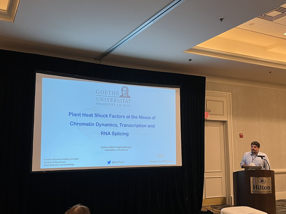 StressCell's tweet photo. How do plants respond to heat stress? Enlightening presentation by @HotPlant1 at the #CSSI conference #plants #HSF1 https://t.co/INp9o9R9Q8