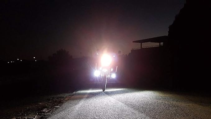 bikes_top's tweet photo. MOTORCYCLE LED AUXILIARY LIGHTS 
Power : 40 watts 
Voltage : DC 12 -24 V
Aluminium housing 
360 degree mounting bracket 
Waterproof plug 
Provides more light further down the road and to the sides . Projector lens for visibility in foggy weather .
Contact 0702355319 for details. https://t.co/3vp7wLOIpr