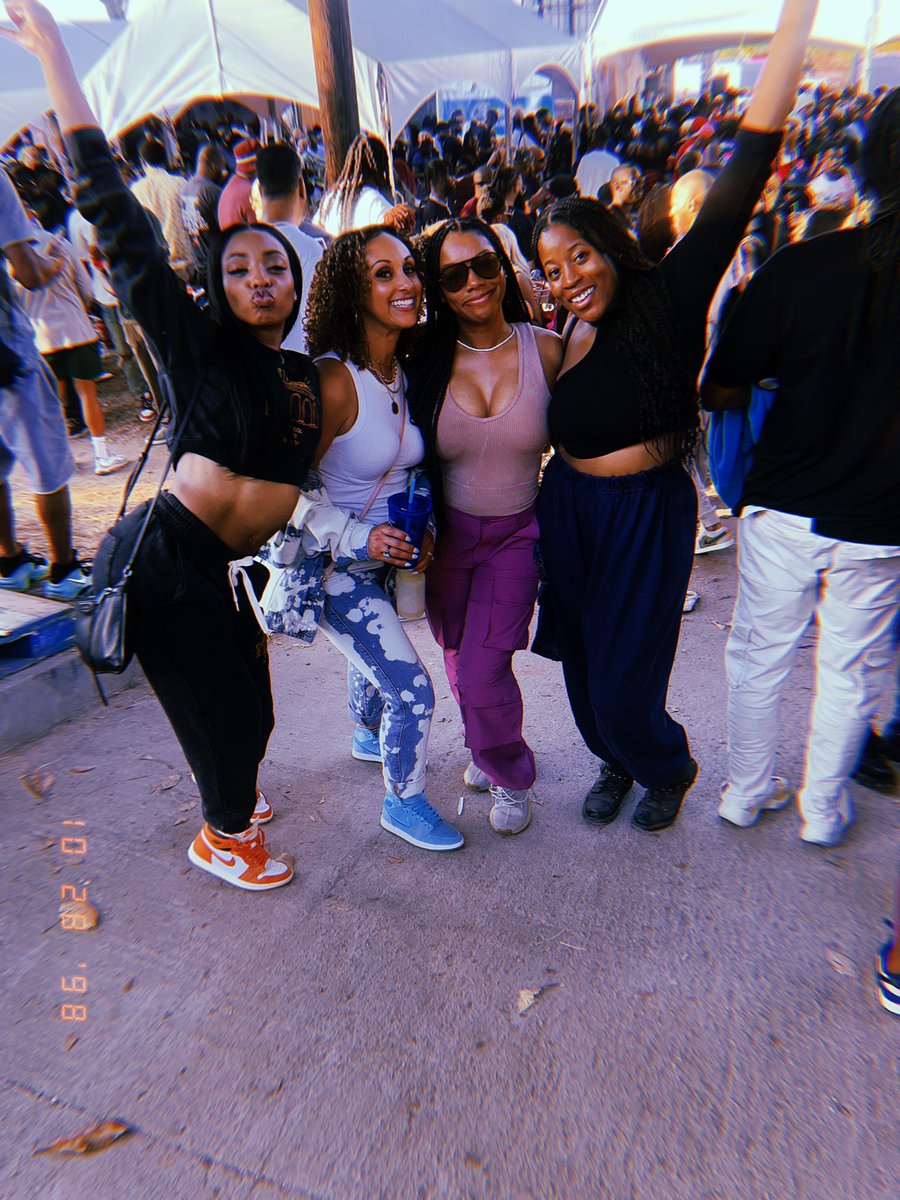 JMedia_'s tweet image. #HBCU Homecoming Season 🔥 #Spelhouse 💙