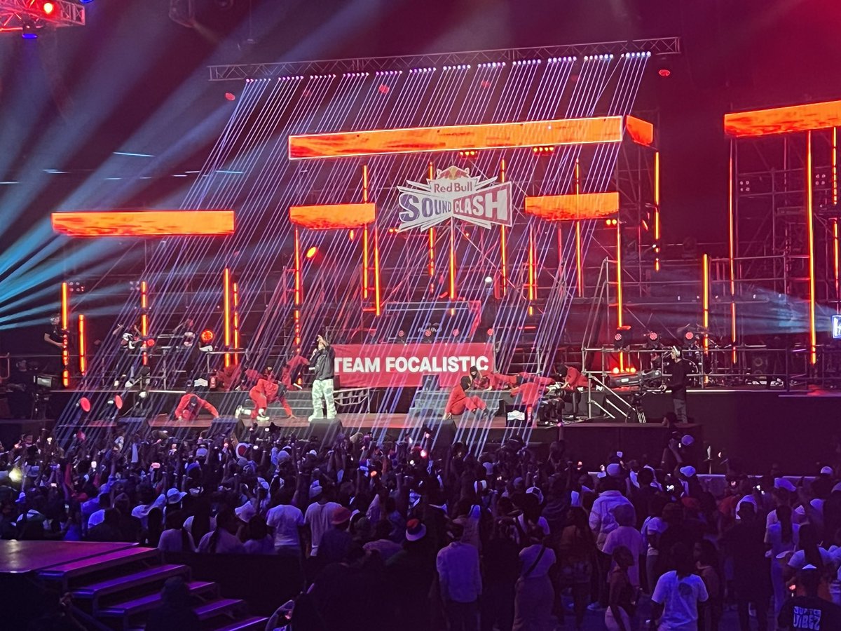 OGruenbacher's tweet photo. Thank you to 🇦🇹 company #RedBull for the invitation to the #RedBullSoundClash last Saturday. In probably the 2nd most important contest over the weekend 😉 (Congrats to the #Springboks 🏆🏉) #TeamSjava prevailed over #TeamFocalistic
#AustriaInZA https://t.co/8YdgIW3AGf