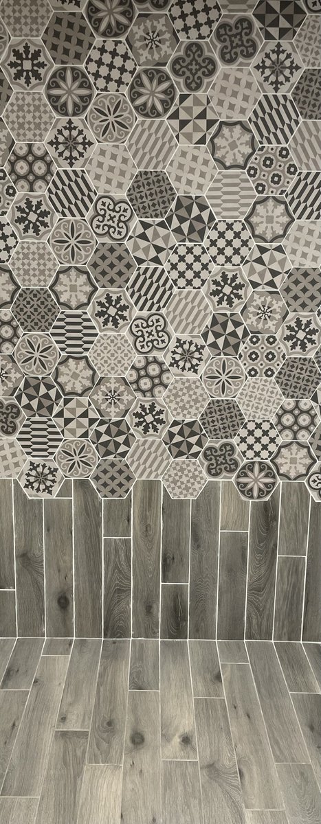 lilybainbath's tweet photo. Hexagon pattern wall tiles create eye-catching wall features. In this example from our showroom displays we create a smooth transition from floor to wall with a wood effect tile running into hexagon.
https://t.co/S9UXpVGe5x
#tiles #patterntiles #woodeffect #lilybain https://t.co/YyeFSok9g8