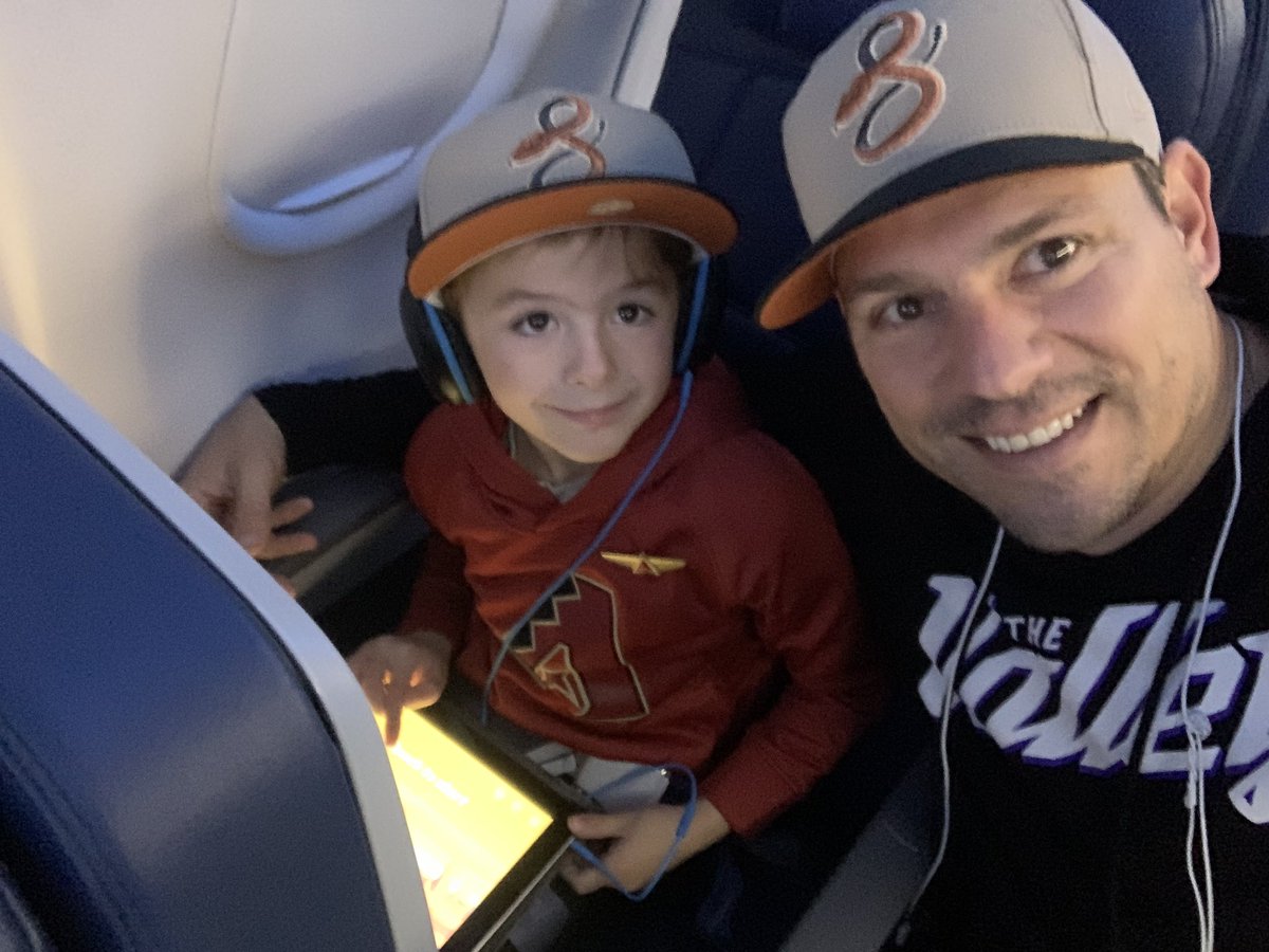 wcmac3's tweet image. Little guy up at 3am to #embracethechaos