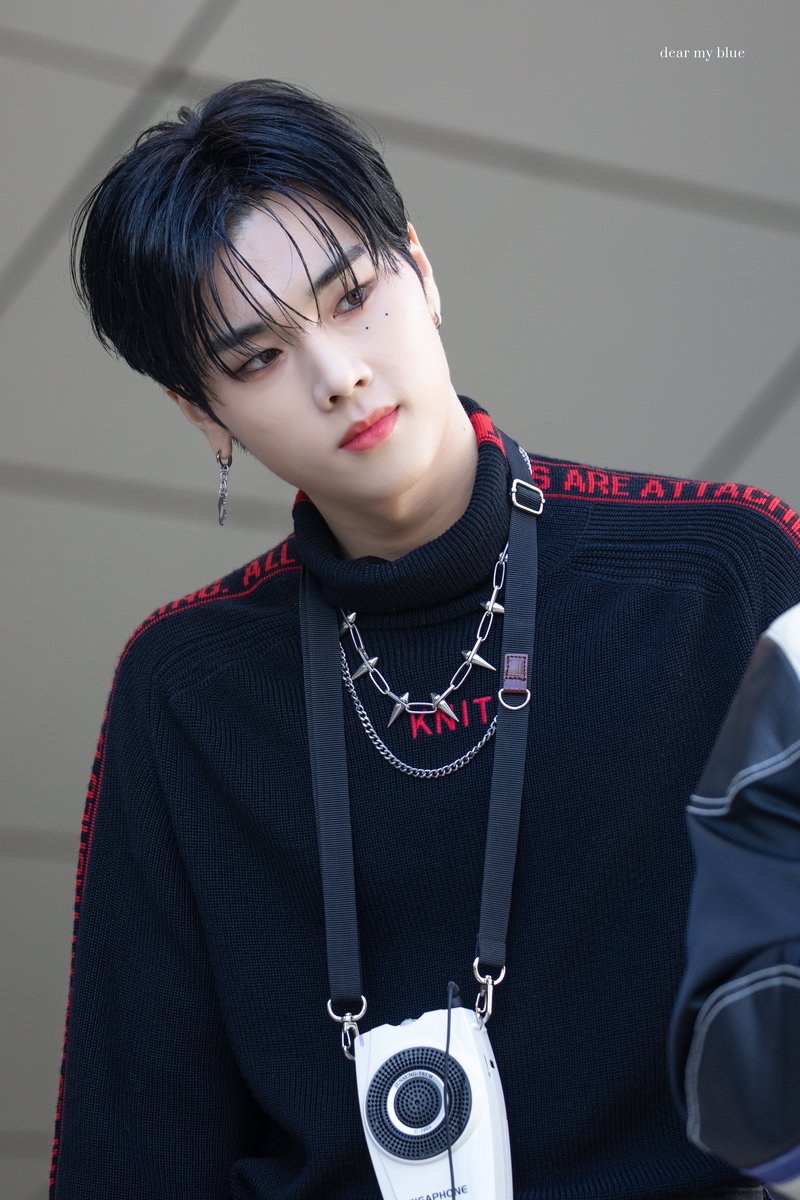 231021 쇼음악중심 미니팬미팅

너 같은 사람 처음 봐
It’s love again❤️‍🔥

#XdinaryHeroes #엑스디너리히어로즈 #Jungsu #정수