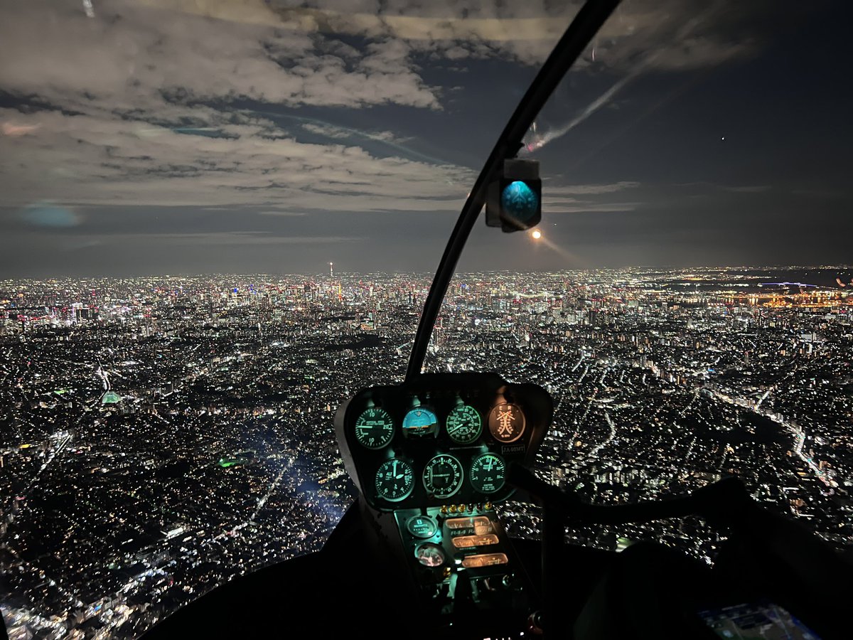 _Nieu's tweet image. 本日、30歳を迎えました。
未だ無知なこと、一人ではできないことも多く、まだまだこれからも皆さまには手助けをしていただきたいことばかりです。
宜しくお願い申し上げるのだ！！！へけっ！