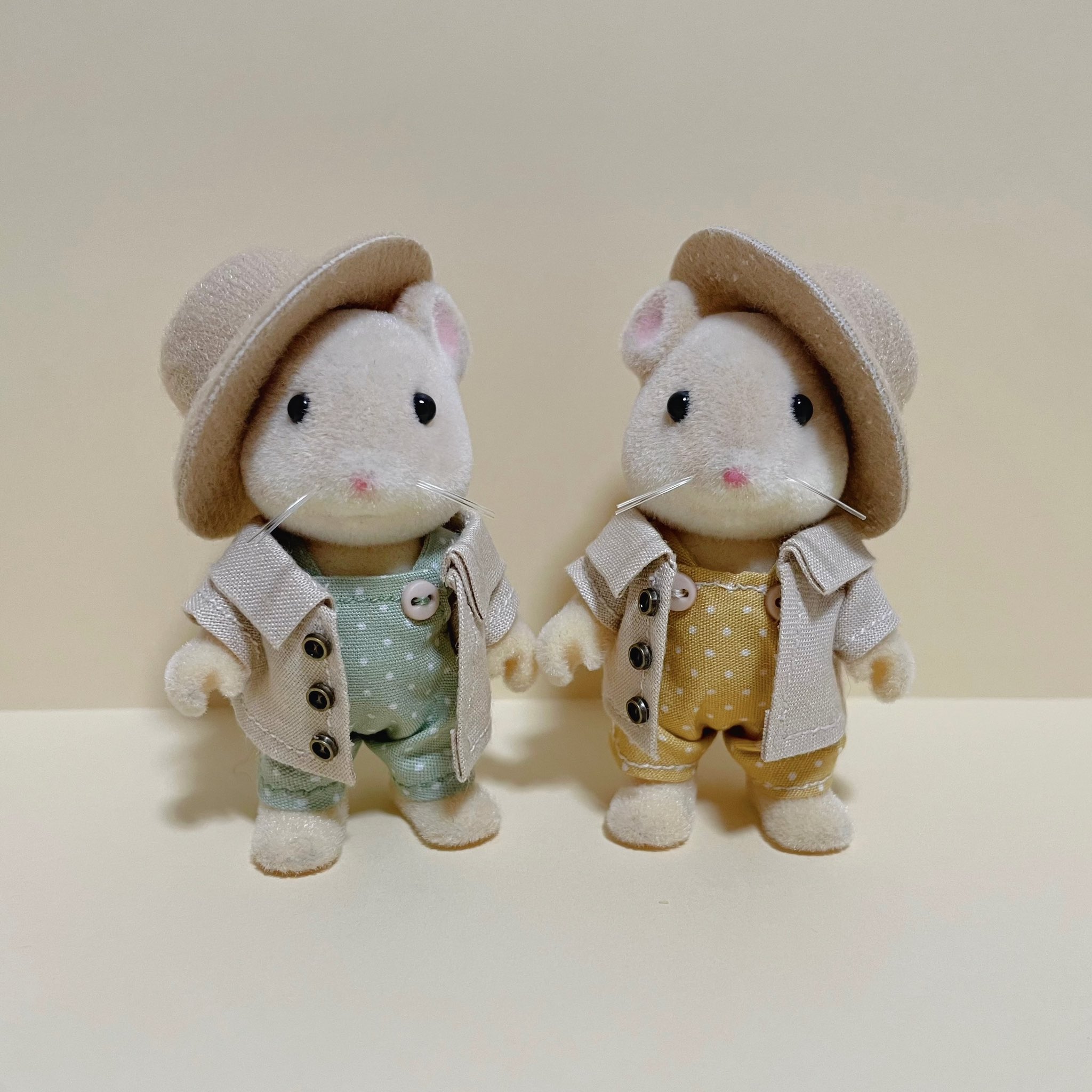 シルバニアファミリー 服 ハンドメイド すっぽり麦わら帽子 シルバニアファミリー 服 ハンドメイド すっぽり麦わら帽子
