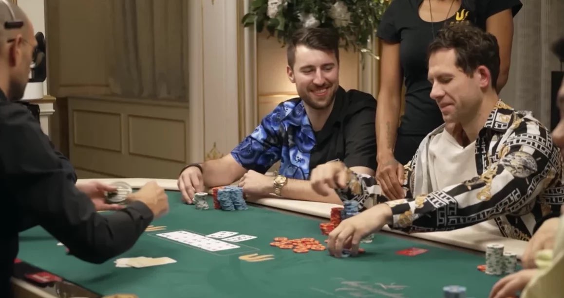 Lecciones de chino: revisión de una mesa cash cara en la Triton Series en Londres🔻

gipsyteam.es/news/29-10-202…