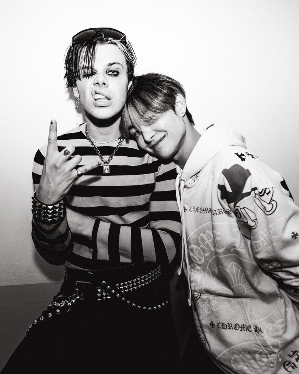 yungblud tweet picture