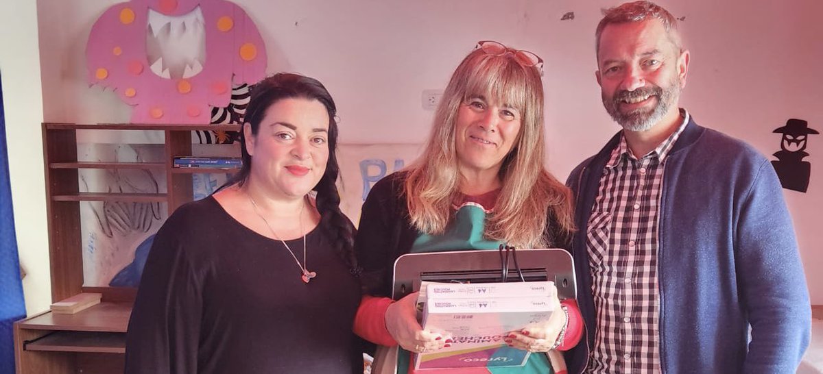 Coleg Merthyr tweet media