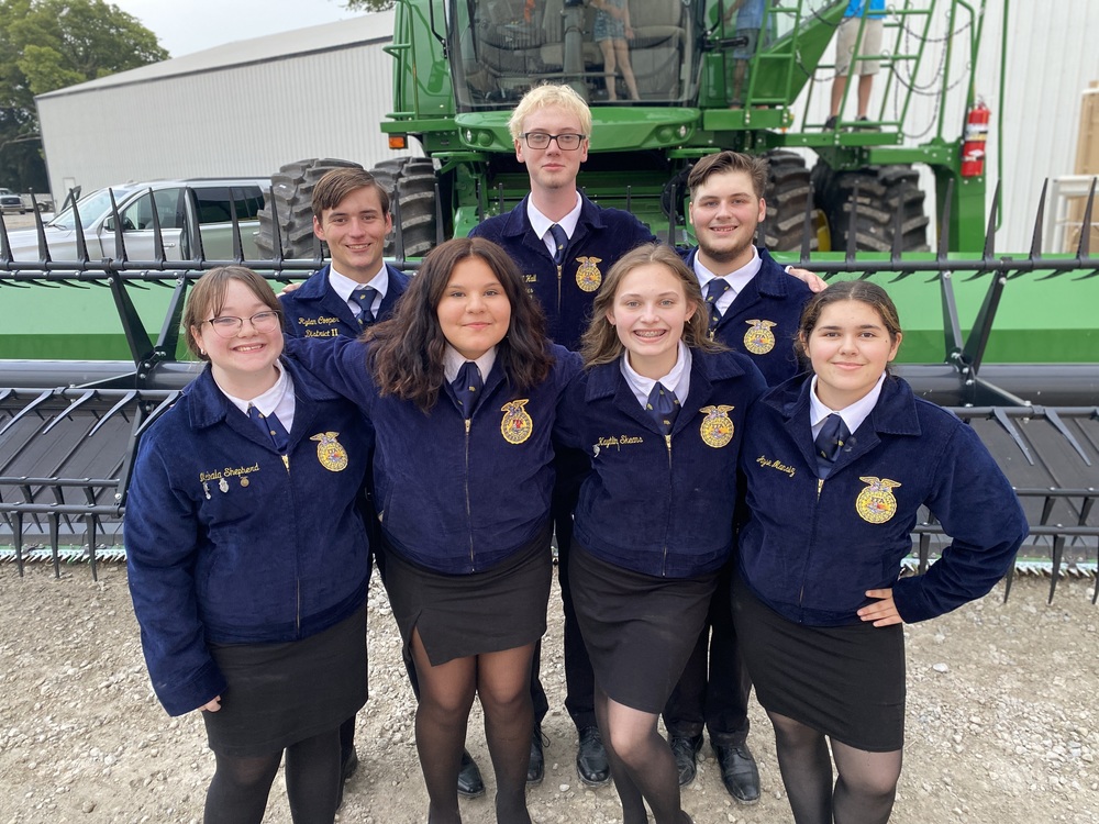 Warsaw FFA Hosts 20th Annual Community Appreciation Supper &amp; Member Worker Experience Fundraiser warsawschools.org/article/131281…