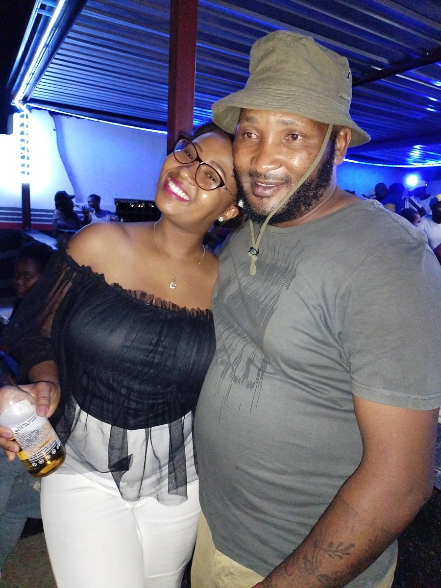 Kotsedi_L's tweet photo. The glow in me https://t.co/b0izYXlqby