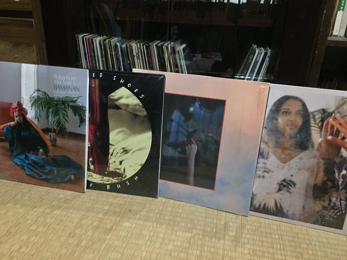 masanori watanabe (@masanorimusic) on Twitter photo Tonight's playlist:
Bamanan (double vinyl)/ Rokia Koné, Jacknife Lee <a href="/RokiaKoneMusic/">Rokia Koné</a>
The Red Shoes (double vinyl)/ Kate Bush <a href="/KateBushMusic/">Kate Bush</a>
Chapter I: Forever, For Now (vinyl)/ Anoushka Shankar <a href="/ShankarAnoushka/">Anoushka Shankar</a>
Será Que Ahora Podremos Entendernos (vinyl)/ Mabe Fratti <a href="/mabefratti/">Mabe Fratti</a> Tonight's playlist:
Bamanan (double vinyl)/ Rokia Koné, Jacknife Lee <a href="/RokiaKoneMusic/">Rokia Koné</a>
The Red Shoes (double vinyl)/ Kate Bush <a href="/KateBushMusic/">Kate Bush</a>
Chapter I: Forever, For Now (vinyl)/ Anoushka Shankar <a href="/ShankarAnoushka/">Anoushka Shankar</a>
Será Que Ahora Podremos Entendernos (vinyl)/ Mabe Fratti <a href="/mabefratti/">Mabe Fratti</a>
