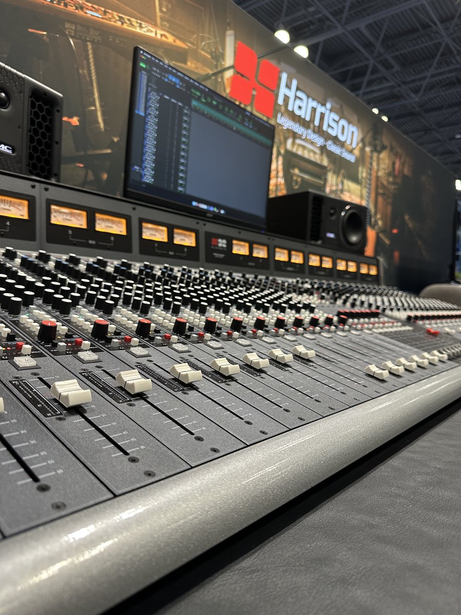 We had a wonderful time at AES in NYC, where we presented our new 32Classic analog console. It was a pleasure to reconnect with many old friends and meet many new ones as well.  Learn more about the 32Classic here: harrisonaudio.com/products/32-cl…