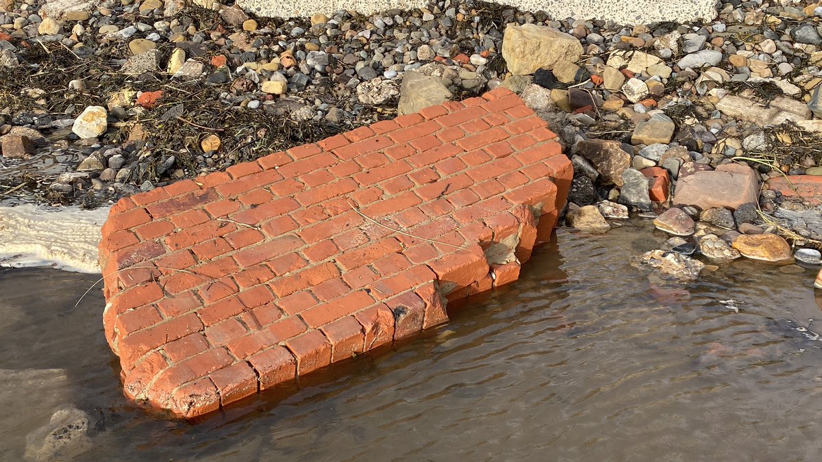 Alnmouth beach has taken quite a battering thanks to the recent weather and a very high tide. Paths lifted, old 2nd WW brickwork exposed and debris everywhere. <a href="/bbcnewcastle/">BBC Sport Tyne & Wear</a>