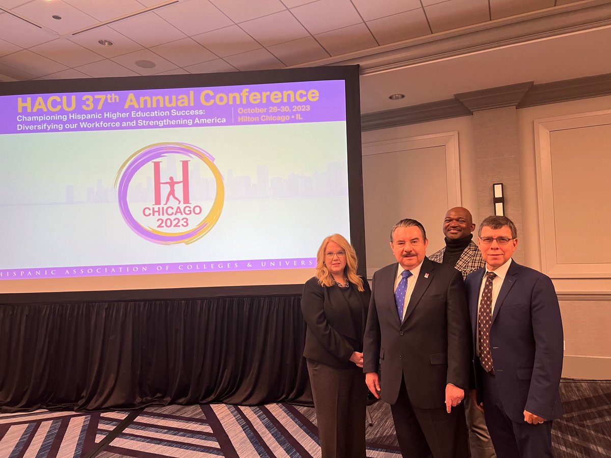 HRSA Administrator Johnson joins the leadership meeting of the Hispanic Association of Colleges and Universities, @HACUNews, to focus on helping more students become physicians, nurses and other health professionals, supporting @HHSGov #HealthWorkforce Initiative.