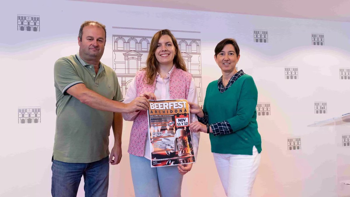 🍻 Los días 11 y 12 de noviembre vuelve el ‘Beerfest’ de Archidona, frente al Edificio El Silo.

🌮 Además de disfrutar de la cerveza, el evento contará con ‘foodtrucks’, música en directo 🎸 y zona recreativa para los más pequeños 🧩

ℹ️Más información 👇🏻
archidona.es/4301/com1_md-3…