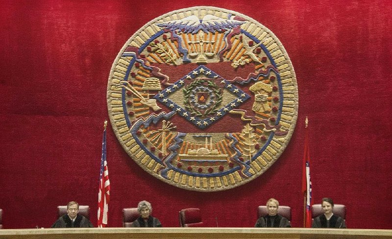 @BettyBowers We love wallcovering in Arkansas. The Supreme Court has a carpet mural.