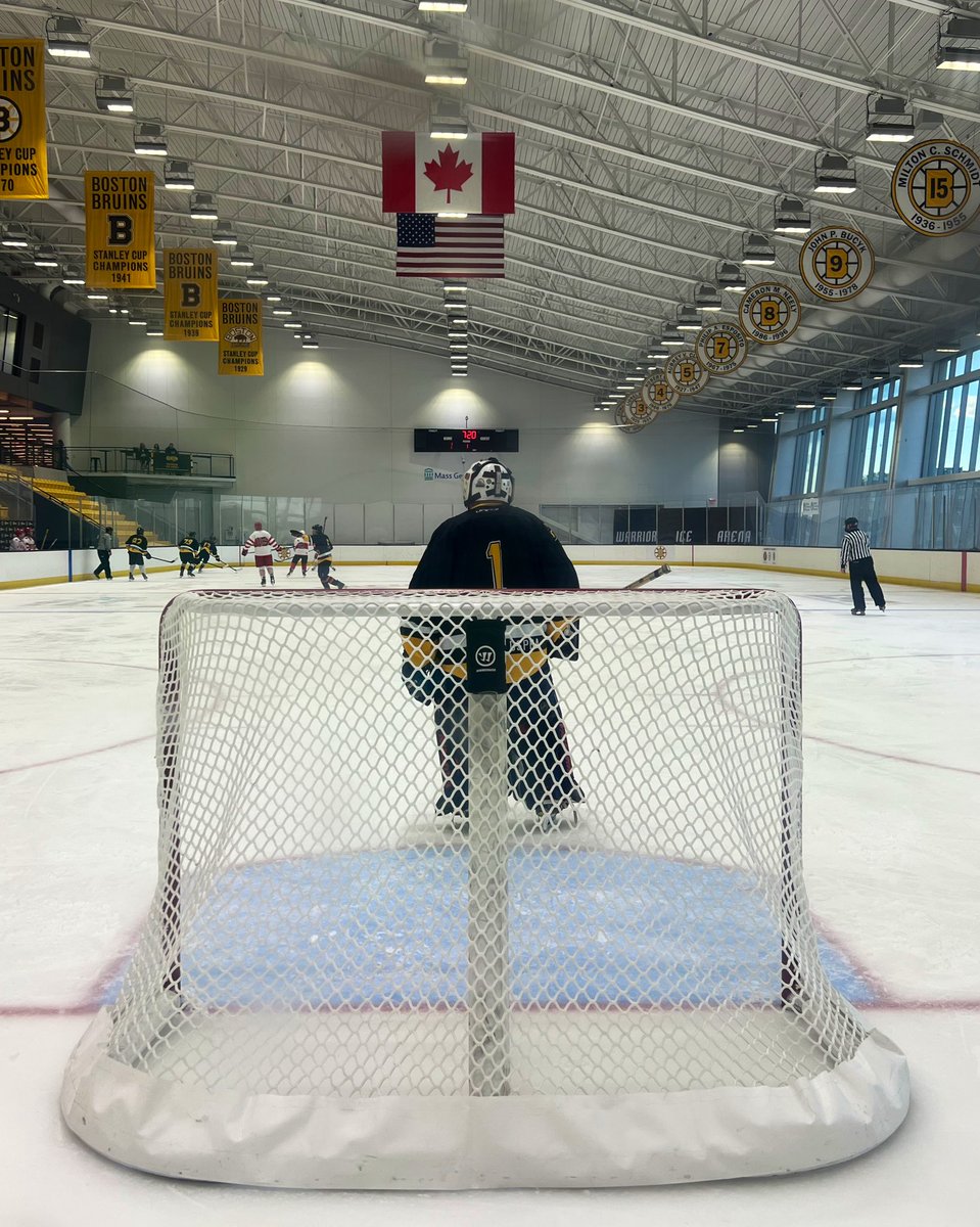 Stootie31G's tweet photo. Great weekend in Boston playing to support brave children fighting a rare pediatric disease, @KIF1A. Famed @NHLBruins Anthem singer @todd_angilly, got the tournament started with an incredibly moving performance of the National Anthem, followed by our game vs. Boston Fire. https://t.co/TlSGITl0Eg