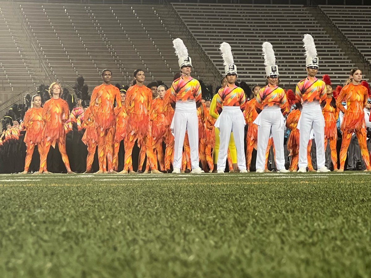 Congratulations @WHS_WarriorBand and Color Guard for placing 3rd in the Bands of America competition! The highest ranking in Westwood history! Good luck at state competition tonight! #pridepassionfamily #birdsonawire #skowood #TR1BE