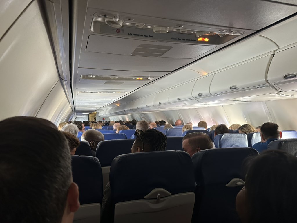 JAXChamber's tweet photo. Wheels up to Charlotte and the 42nd annual Leadership Trip is underway! #JAXinCLT https://t.co/4pcnXrCTOh