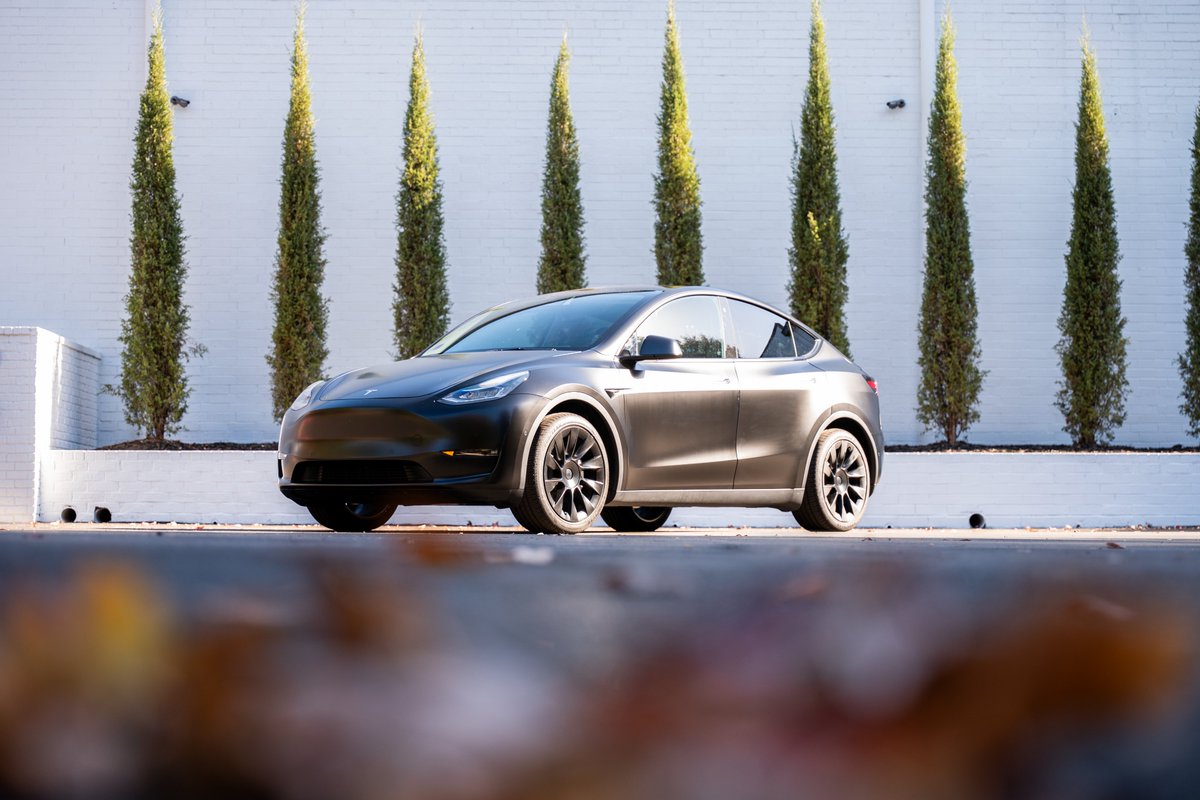 TSportline's tweet photo. This Model Y is ready to turn some heads with this 3M matte black wrap, installed by T Sportline in Atlanta, GA. Would you matte wrap your Tesla?
#tesla #matteblack #tsportline #3mwraps #teslamods #teslaowner #teslalife #teslalifestyle #teslamodelyperformance #teslamodely https://t.co/BEpJ7YrFP0
