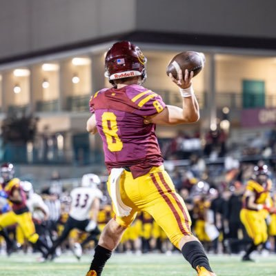 .. @dylan8hassid JUCO QB 6'2 205. C/O 2024. <a href="/GlendaleCollege/">Glendale Community College Football</a> HL hudl.com/video/3/114174…