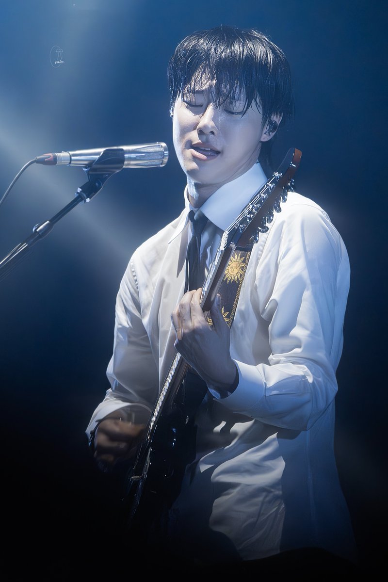 231029 OO-LI AND IN SEOUL       

기타치는 조승연
빛 밖에 안 보이던데요..... 🌞 

#조승연 #우즈 #WOODZ #우리콘