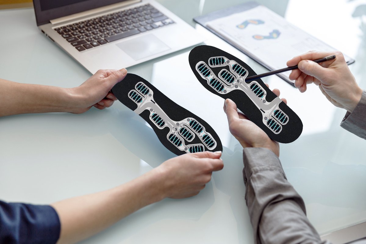 iee_sensing's tweet image. We&apos;ve got a ⭐new⭐ blog post to share with you. Give it a read to find out what we do in the #smarthealth area, and how our #sensor #technology can help #doctors and #diabetes patient. Just a glimpse of what we will be presenting @MEDICATradeFair. 

👉 bit.ly/3QksrYC