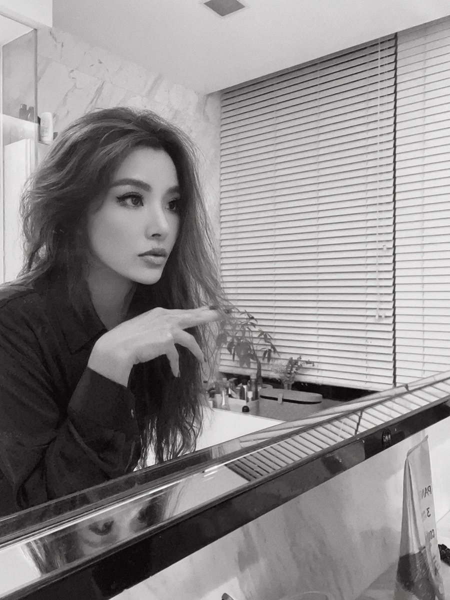 s_elfexpression's tweet image. As long as life is real, down-to-earth, and getting better all the time, we should be content and grateful. Good morning~