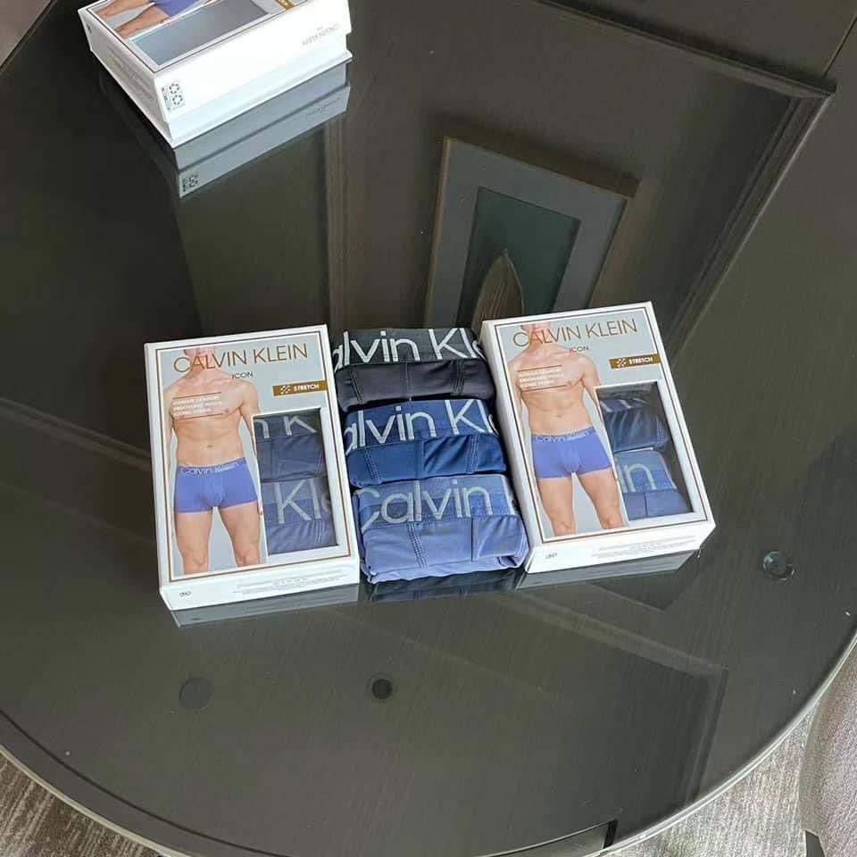 Douch den tweet media