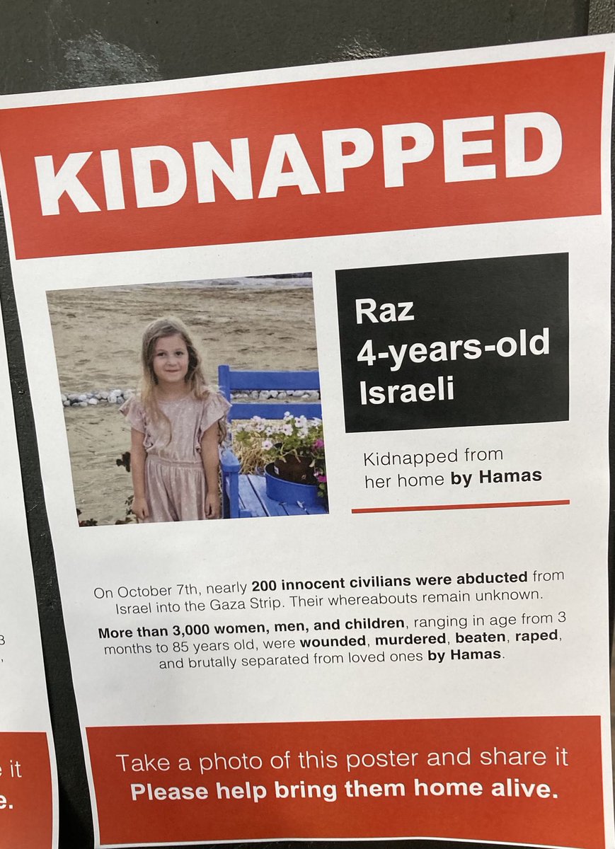 1/4 On October 20th I tweeted this and other pictures of a poster I had seen at London Bridge, saying that as people were tearing them down I felt impelled to tweet them.