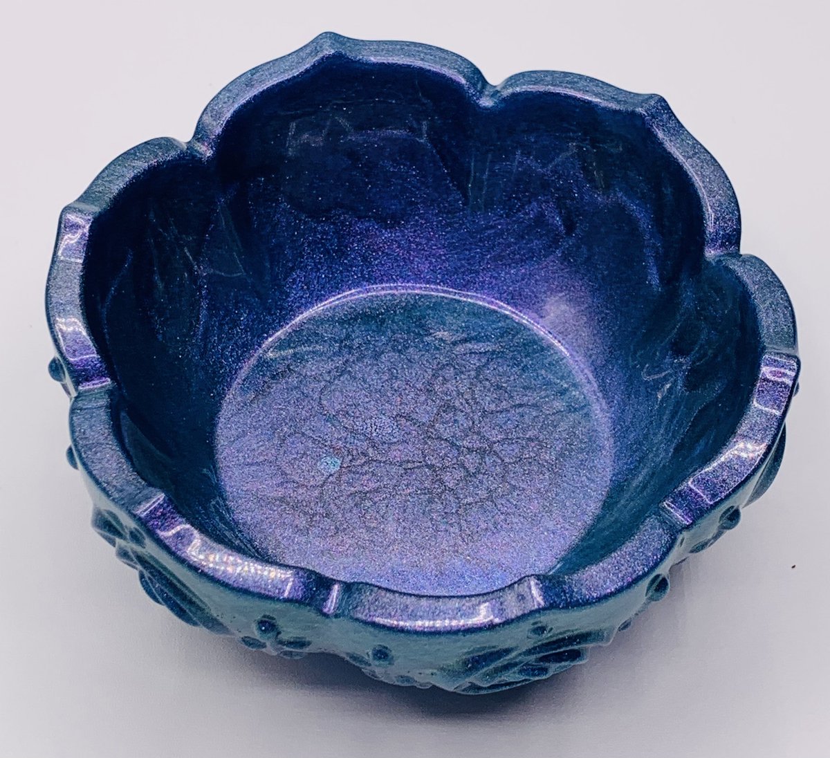 RodemoyerDesign's tweet image. New chameleon bowl design. Available in my shop now rodemoyerdesigns.etsy.com

#resinart #homedecor #decorativebowl #homedecor #EtsySeller #uniquedecor #uniquegifts #coastaldecor #art #handmade #resinpour