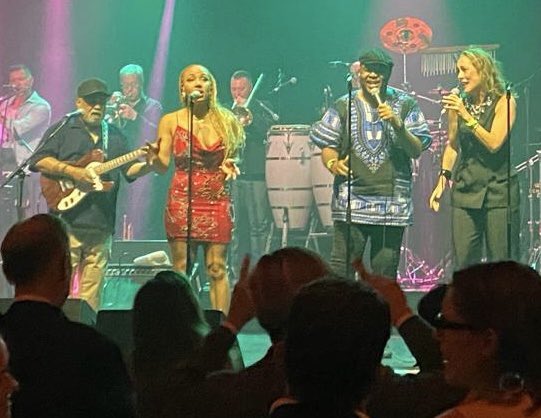 melhugsopera's tweet photo. most epic moments of 2023 for me: guesting with wonderful #Bluey (duetting with @tonymomrelle) @Incognito_world duetting with Sir Cliff Richard, but most of all… getting married to my FrogPrince (and then leaving in Chitty Chitty Bang Bang!) https://t.co/pfxui3USkt