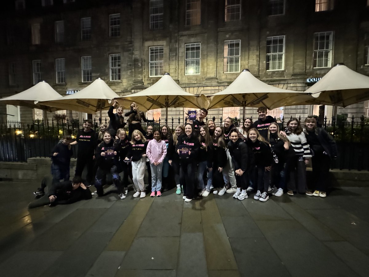 Macrobert's tweet photo. Our #Aladdin Young Cast went through to Edinburgh to check out Disney's #Aladdin at @edinplayhouse and they LOVED it. It's not long now until you can see them on stage in our #Aladdin.
#checkingoutthecompetition https://t.co/hYNbo9X3gL