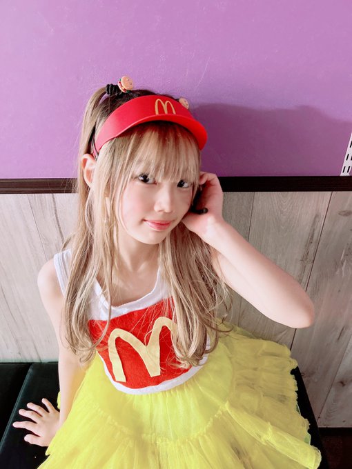 Twitterのコスプレ画像19