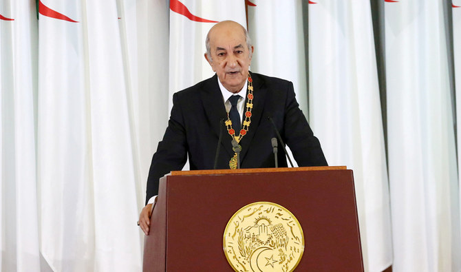 SoftWarNews's tweet photo. 🇩🇿 Presiden Aljazair Tebboune:

“Warga Palestina bukanlah teroris dan tidak akan menjadi teroris, dan siapapun yang membela hak, dan tanah airnya bukanlah teroris.”

#NoOilForIsrael https://t.co/3W7IffzPEZ
