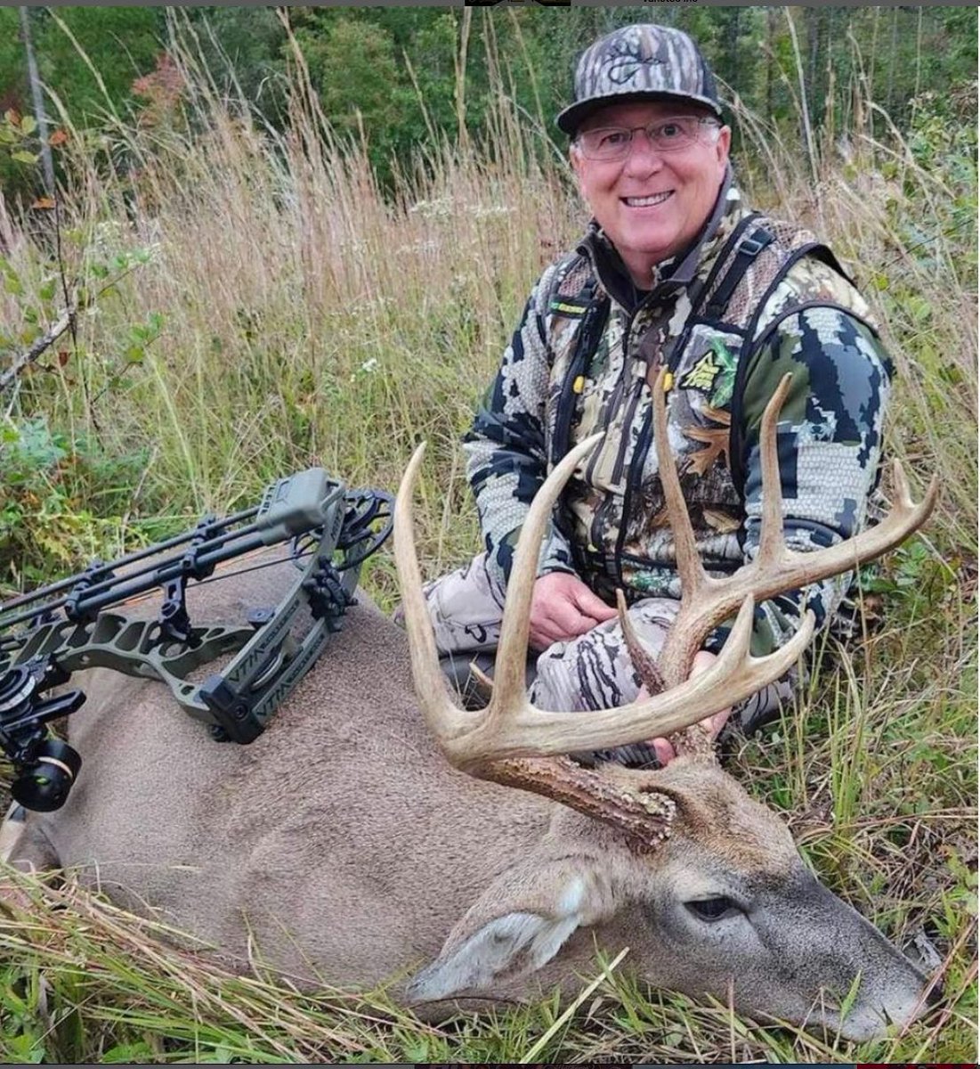 Impressive #mde_outdoors
🏹🏹🏹BIG BUCK DOWN🏹🏹🏹
The Silver Fox strikes again! What an awesome Bedford County, VA buck! 
#vanetecvanes #mde_outdoors #buckduckfish #deer #whitetail #bigbuckdown #bowhunting #bowhunter 
buff.ly/45PsqSo
