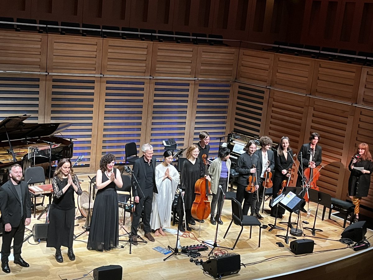 Still processing an amazing evening of music @KingsPlace on Saturday night. Beautifully curated by @Hanpeel for @BBCRadio3 #nighttracks perfect mix of acoustic, electronic, composed and improvised music. Got to meet John Foxx and @hatis_noit was a revelation. A magical evening.