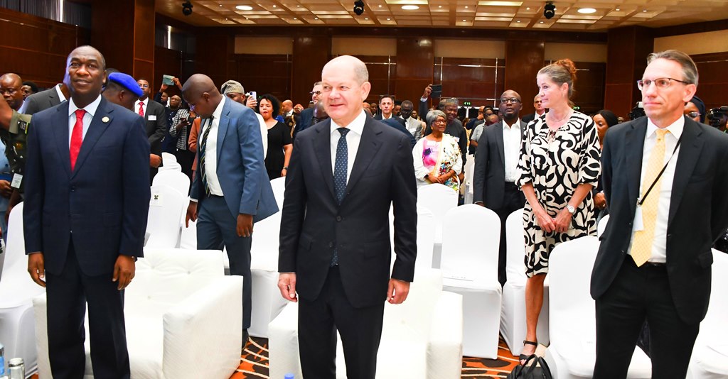 followlasg's tweet image. Gov. @jidesanwoolu attends German-Nigerian Business Conference, at the Lagos Continental Hotel, Victoria Island, on Monday, 30 October 2023.

@drobafemihamzat @gboyegaakosile @gbenga_omo @OlafScholz @opegeorge_mepb @joergkukies @tokunbo_wahab @JermainSanwoolu @Mr_JAGs 
#LASG…