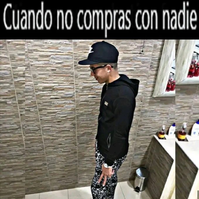 Mvvqww's tweet photo. bueno fue, total siempre sola ni cabida kon giles https://t.co/WvOUnSqstP