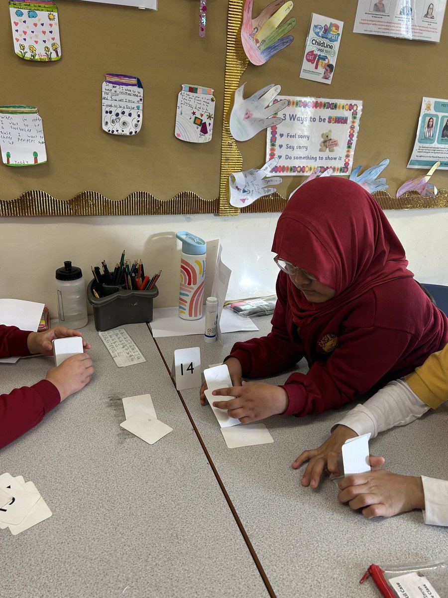 Year3Chantry's tweet photo. We are thinking about the value of unity today in year 3, the children are working as a team to build a house of cards! #valueseducation #unity https://t.co/SBf1W1k6kq