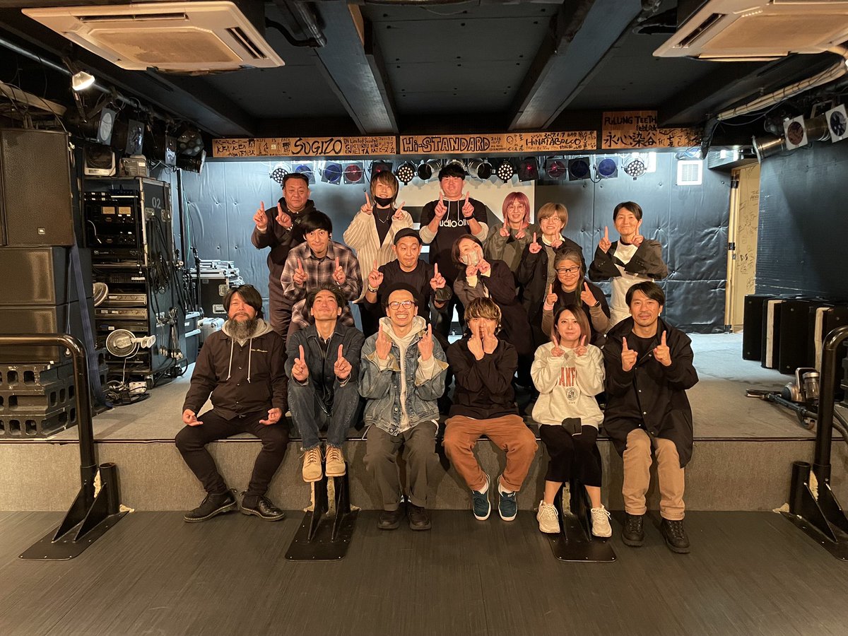 br9630's tweet photo. 10/30(月)
BLUE RESISTANCE 
11th ANNIVERSARY LIVE ～東北ライブハウス大作戦石巻支部も11周年だっちゃ〜　
ASPARAGUS ONE MAN LIVE 終了しました。ご来場頂いた皆様、ありがとうございました。12年目のブルレジもよろしくお願い致します。
 #br11th https://t.co/Zdmlrtm25s