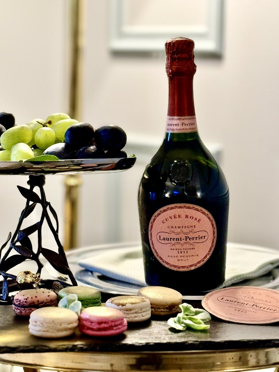 AttorneySomm's tweet image. A nice start to a quick trip! 

#laurentperrier #laurentperrierrose