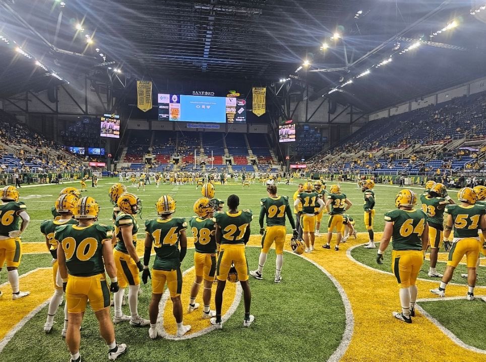 Thank you <a href="/NDSUfootball/">NDSU Football</a> @PetersNDSU for getting me on a gameday visit. I had a great time and congrats on the big win!